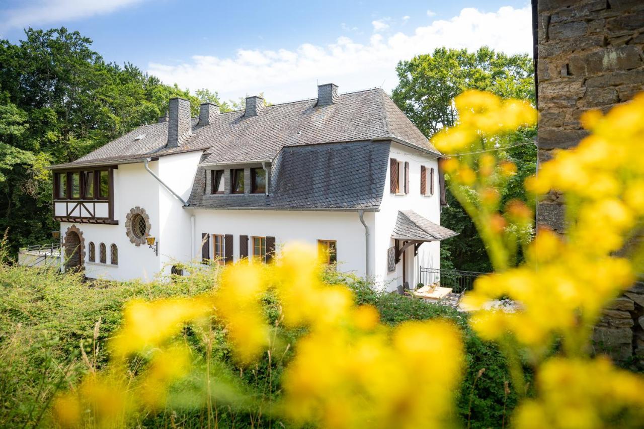 Landhaus Karbach Komplett Oder Einzelne Wohneinheiten Villa Inkl Sauna Bzw Waldhaeuschen Hirten Exteriér fotografie
