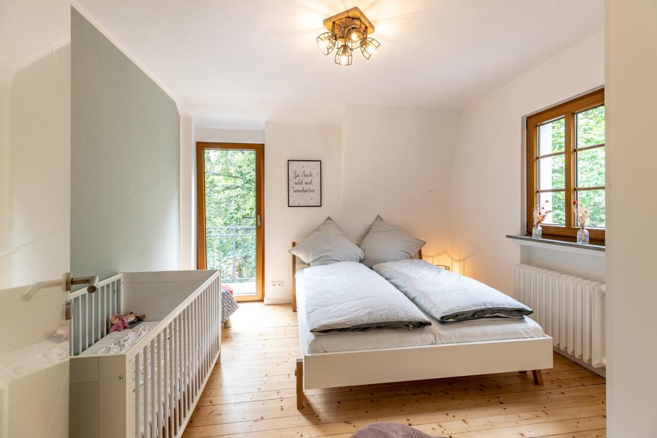 Landhaus Karbach Komplett Oder Einzelne Wohneinheiten Villa Inkl Sauna Bzw Waldhaeuschen Hirten Exteriér fotografie